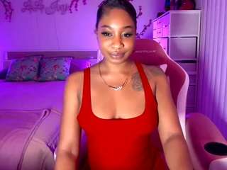 lalaivey webcam model stream image