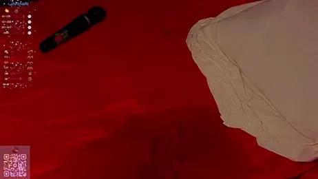 Hollara_Bangg webcam model stream image