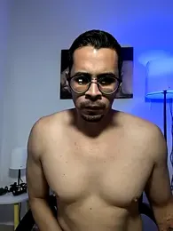 towers_j webcam model stream image