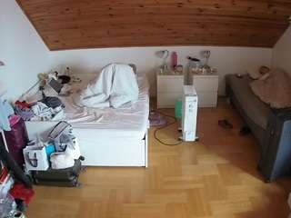 voyeurcam-julmodels-greybed-3 webcam camsoda model stream image