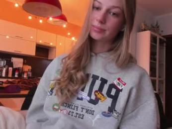 magic_couple13 webcam chaturbate model stream image