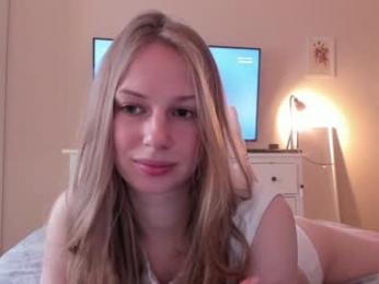 magic_couple13 webcam model stream image