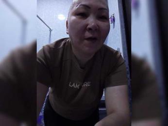 Qweentis webcam model stream image