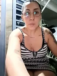 You-kitty2025 webcam model stream image