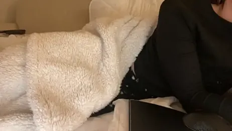 18yoteenvirgin webcam model stream image