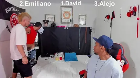 roomies_ webcam model stream image