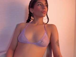 madhiison webcam model stream image