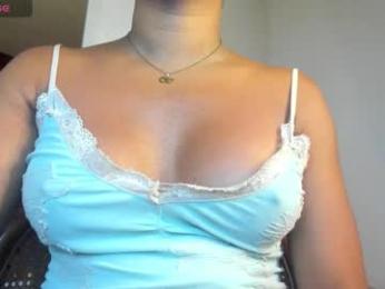 xia1_angelts webcam model stream image