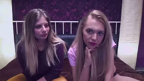 BlondeWitches webcam model stream image