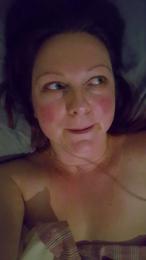 MikeAnna webcam model stream image