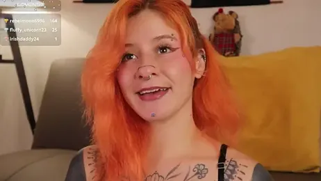 Daarlene webcam model stream image