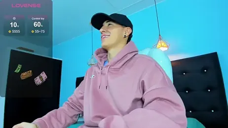 Lobo_17_ webcam model stream image