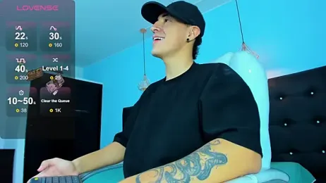 Lobo_17_ webcam model stream image