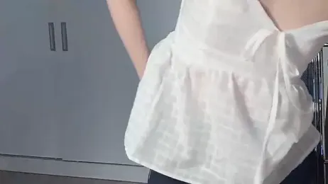 Blu3Moon- webcam stripchat model stream image