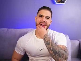 paulphoenix_ webcam model stream image