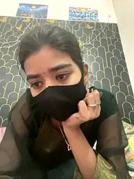 Sexykhushi041 webcam stripchat model stream image