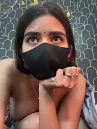 Sexykhushi041 webcam model stream image