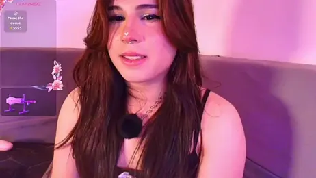 Yuri_Stars webcam model stream image