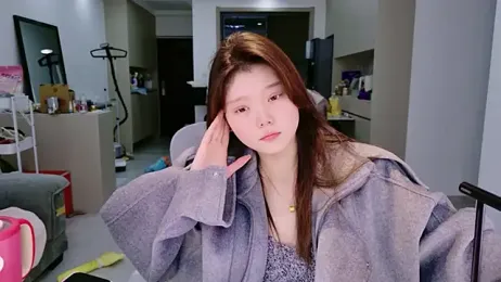 yang-yang-yang webcam model stream image