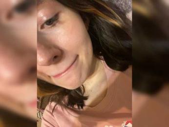 KristinaScott webcam model stream image