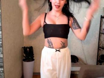 JerilynIwanski webcam bongacams model stream image