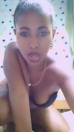 anissah3 webcam model stream image