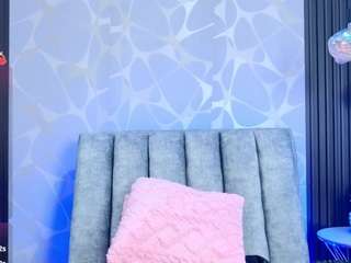 lilifox18 webcam camsoda model stream image