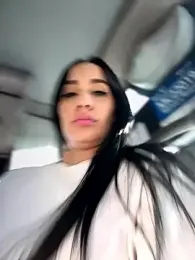 __IRIS__ webcam stripchat model stream image