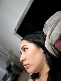 __IRIS__ webcam model stream image