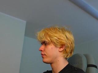 Logan Fraser webcam flirt4free model stream image