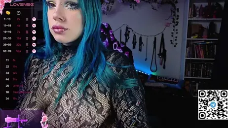 Silvia_Santorskii webcam stripchat model stream image