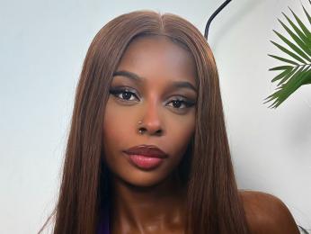 TiaCatt webcam model stream image