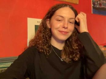 krisme webcam model stream image