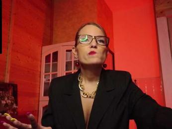 Findom_Lady_Shine webcam model stream image