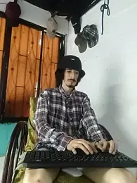 sk8-boy webcam model stream image