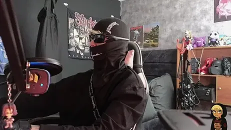 AcidMilo webcam model stream image