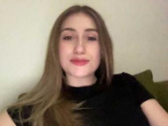 Walkiria19 webcam model stream image