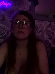 Sugarbunnyhun webcam model stream image