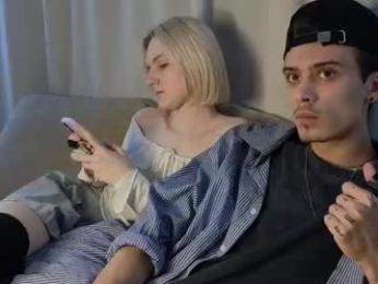 _cozyrose webcam model stream image