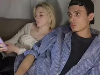 _cozyrose webcam model stream image