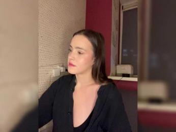 Kendrasil webcam model stream image