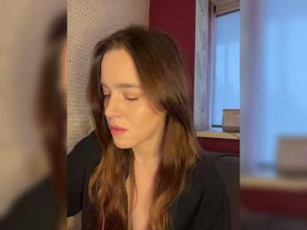 Kendrasil webcam model stream image