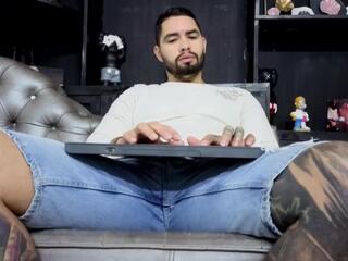 Deivid James webcam model stream image