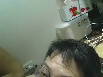 BunchedDogsbody webcam model stream image