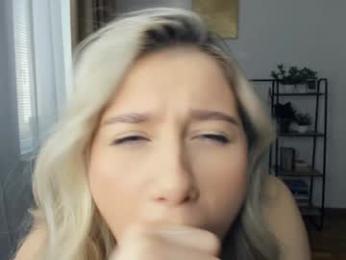 glossybabe_ webcam model stream image