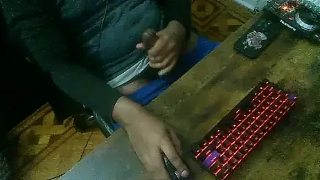 MrUnintentional webcam model stream image