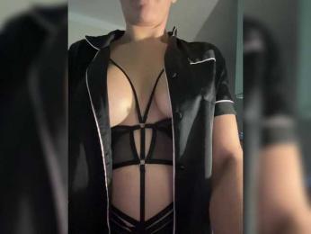 femmedefeu webcam model stream image