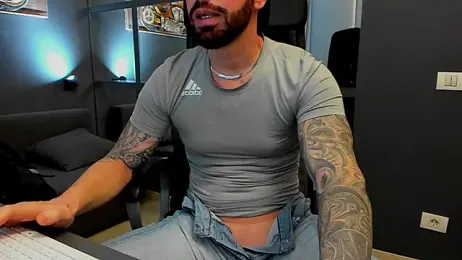 AronGrant webcam model stream image