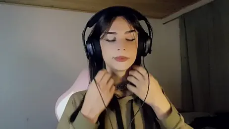 Dollbehavior_ webcam stripchat model stream image