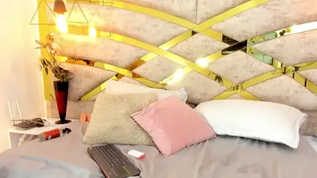 isaa_and_juanjo webcam model stream image